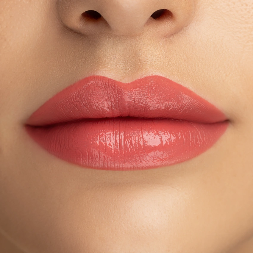 Advanced Care Lipstick - Glossy