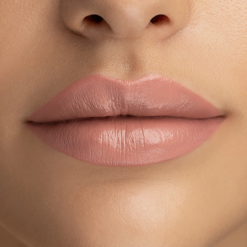 Advanced Care Lipstick - Glossy